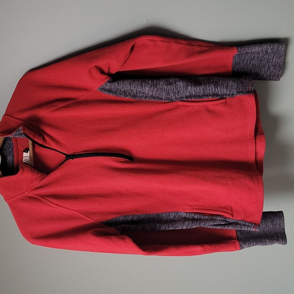 3/4 zip-up sweatshirt